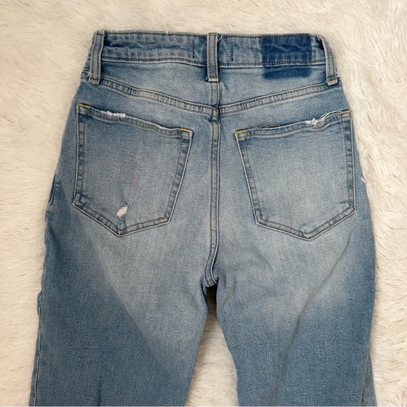 A&F Ankle Straight Jeans - Picture 3 of 5